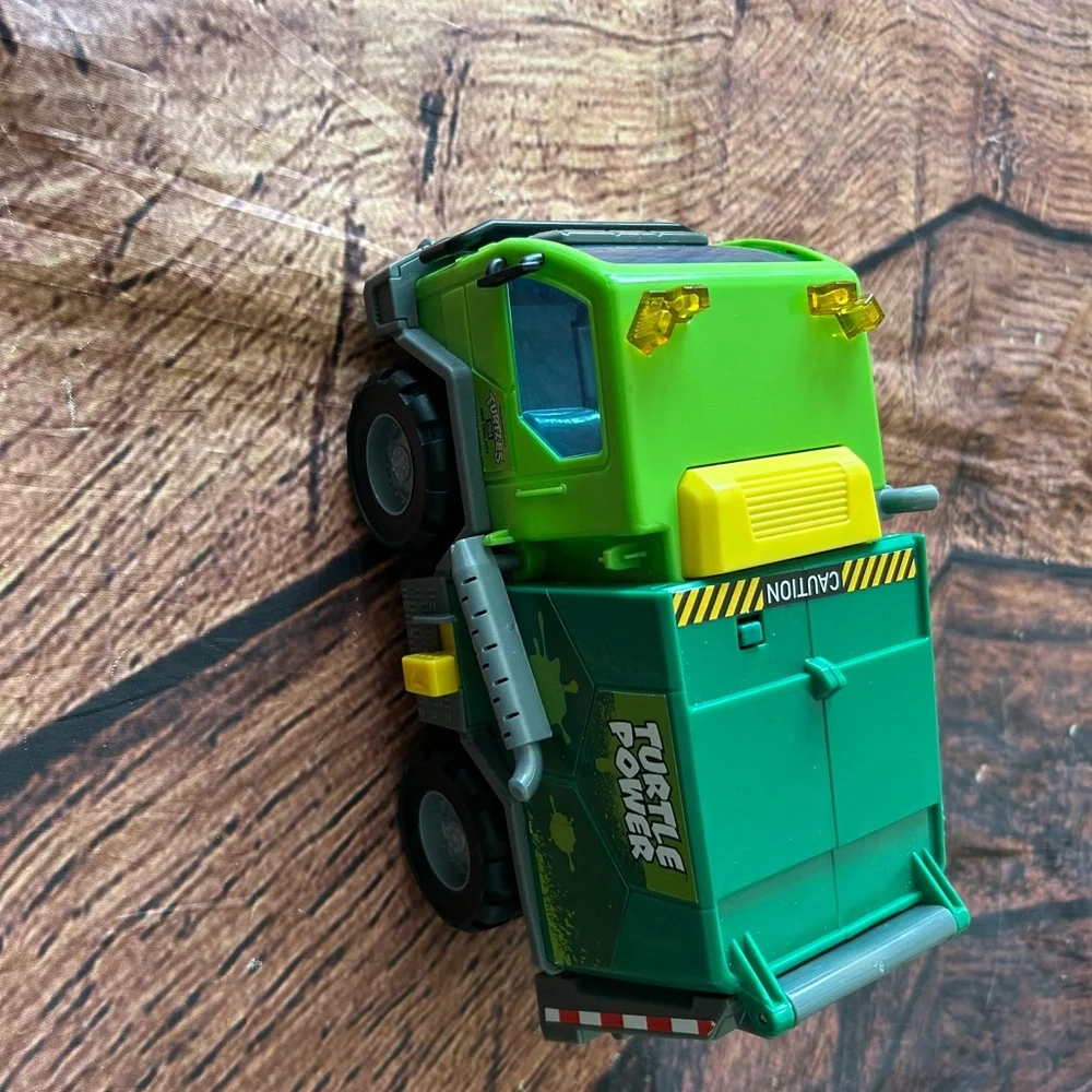 Turtle Power‎ Green Toy Truck